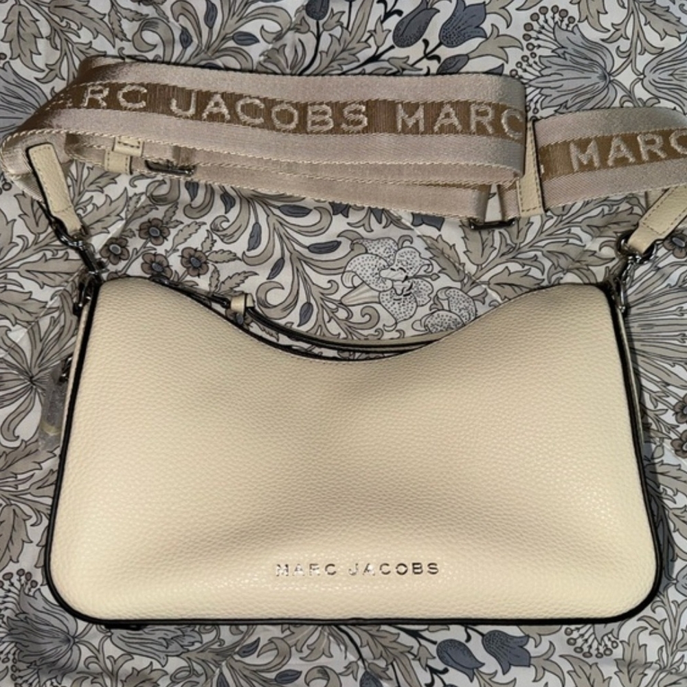 Marc Jacobs Cream Crossbody Bag with Beige Strap